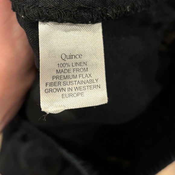 Quince Linen Pull On Shorts - Picture 5 of 5